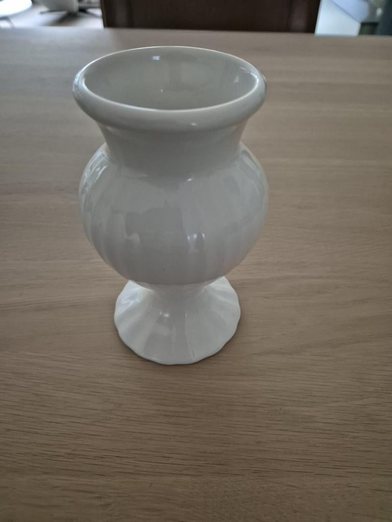 Delfts wit vaasje, Ophalen of Verzenden