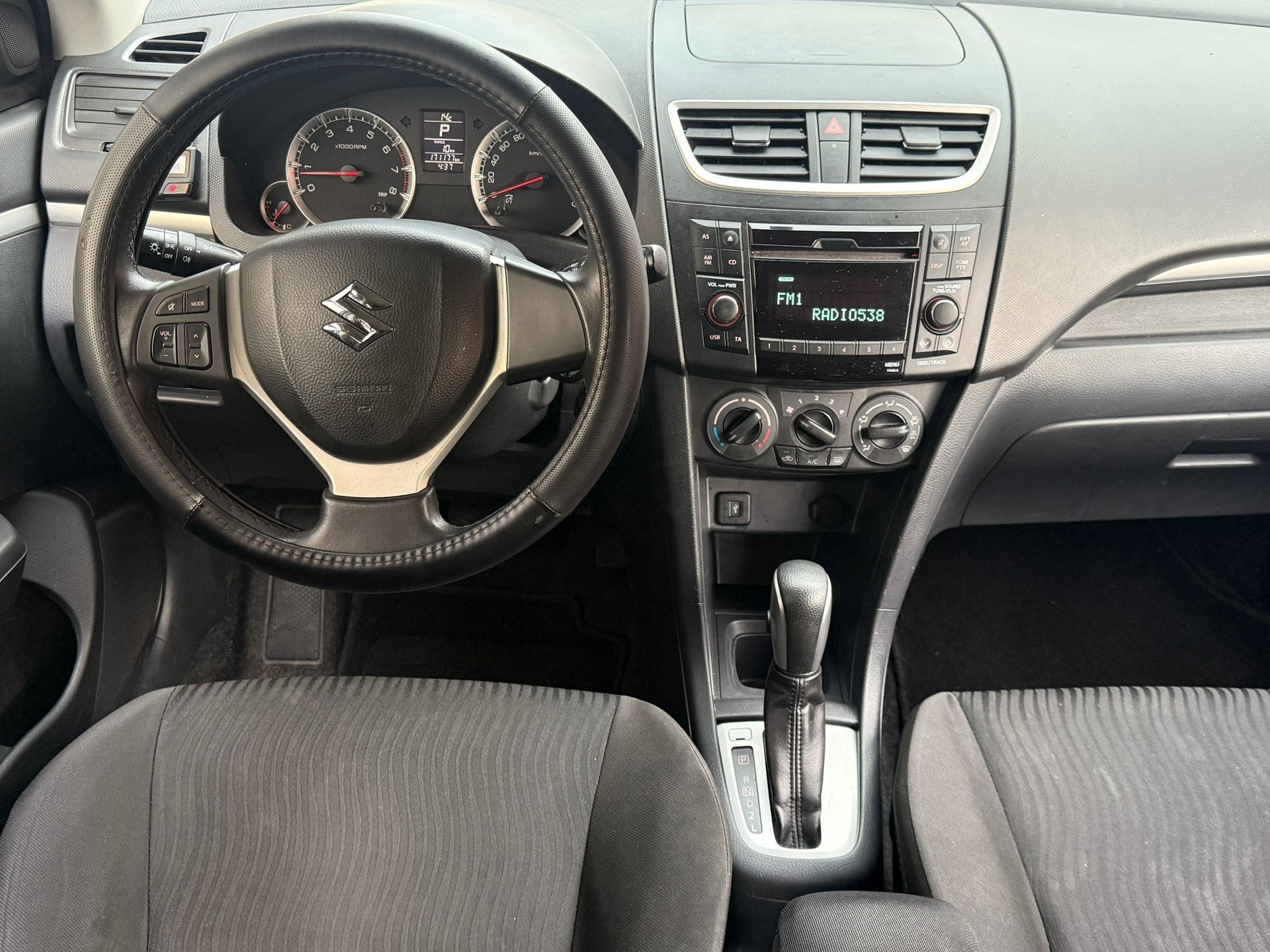 Suzuki Swift 1.2 Comfort 5drs AUTOMAAT | AIRCO | STOELVERW |, Auto's, Stof, 4 cilinders, Swift, Origineel Nederlands