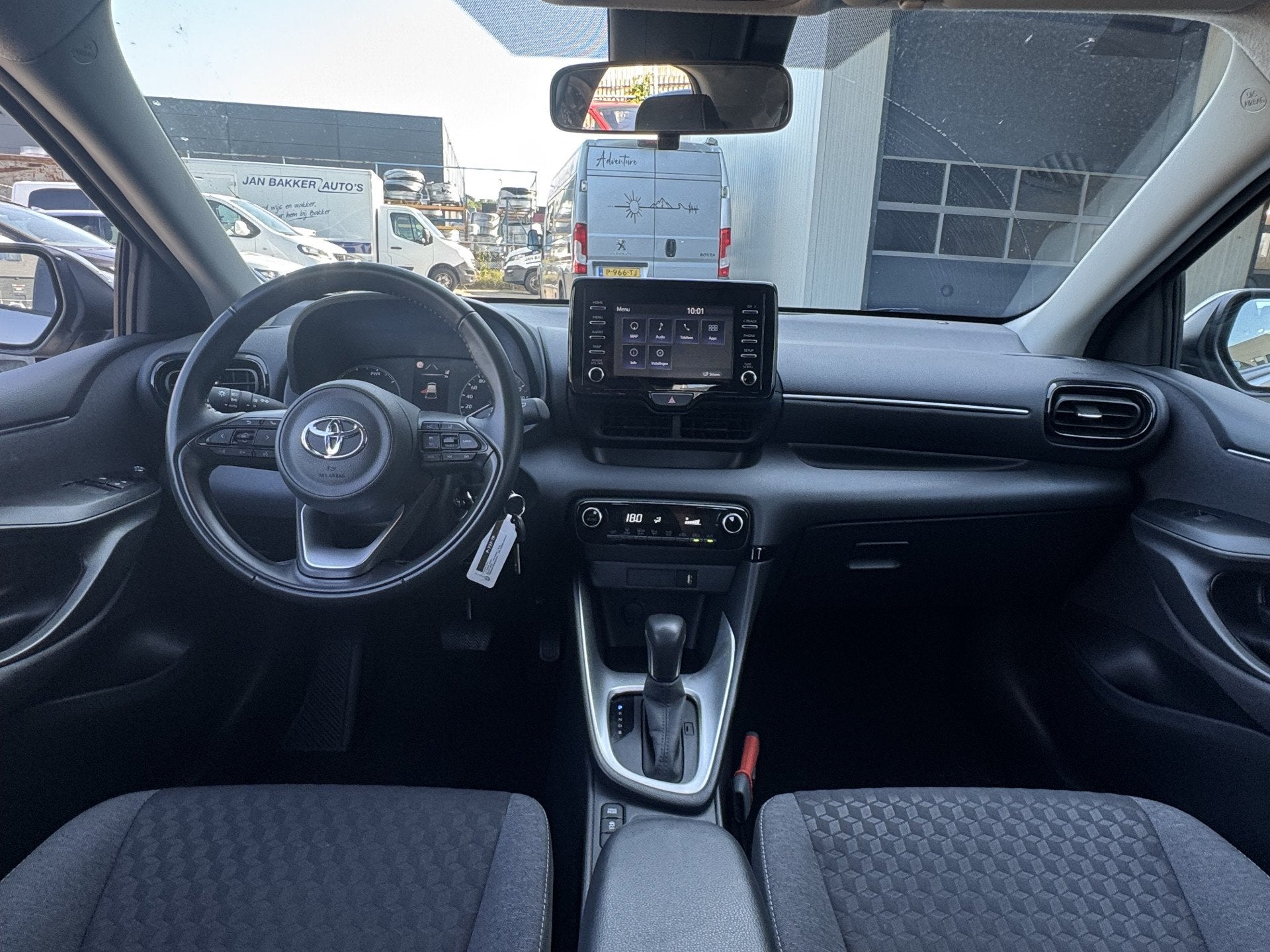 Toyota Yaris 1.5 Hybrid Active  Navigatie  Automaat, Auto's, Toyota, 12 maanden, Gebruikt, 450 kg, 49 €/maand