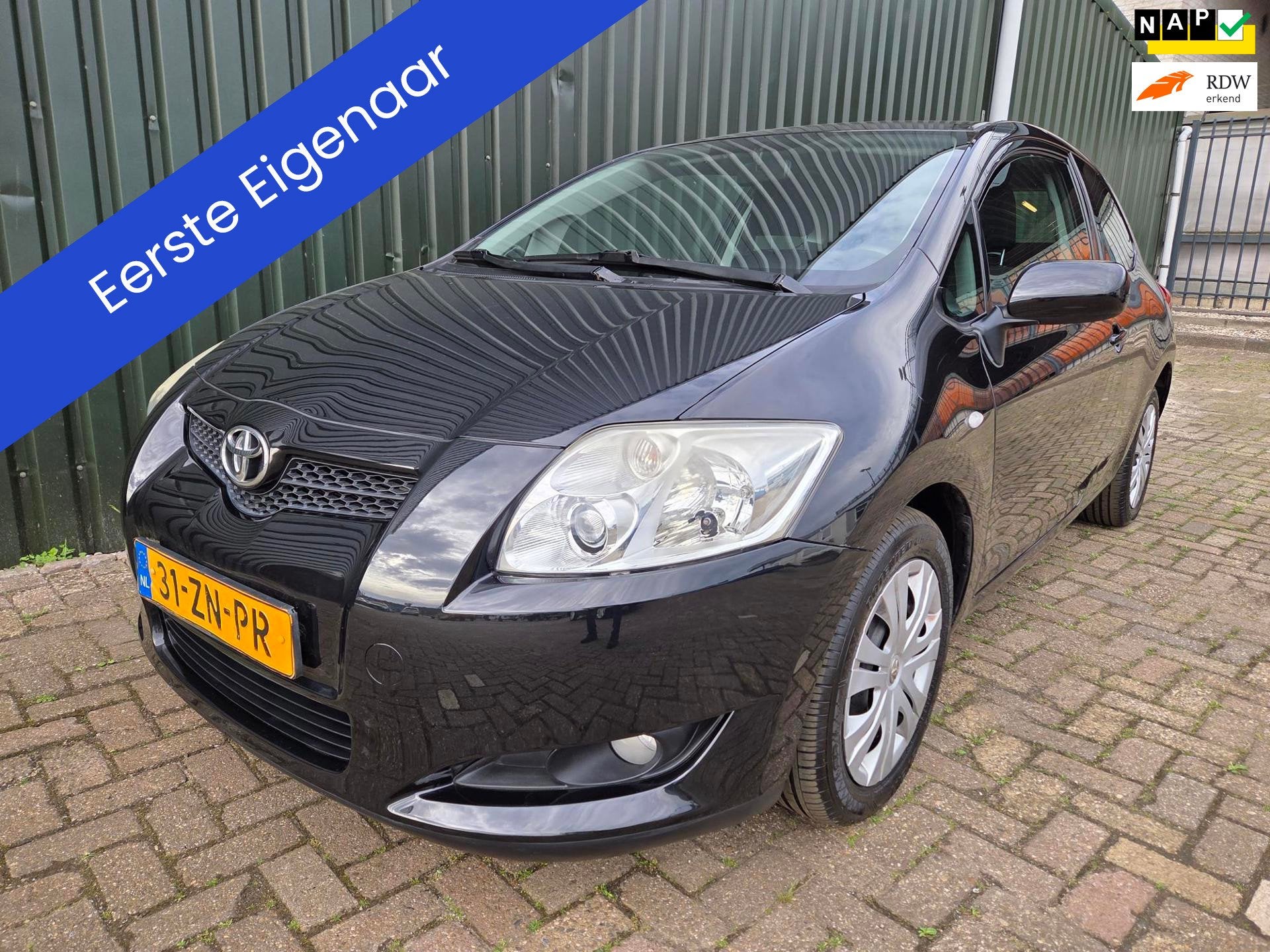 Toyota Auris 1.6-16V Sol Business AUTOMAAT, Auto's, Dealer onderhouden, Gebruikt, 4 cilinders, Zwart