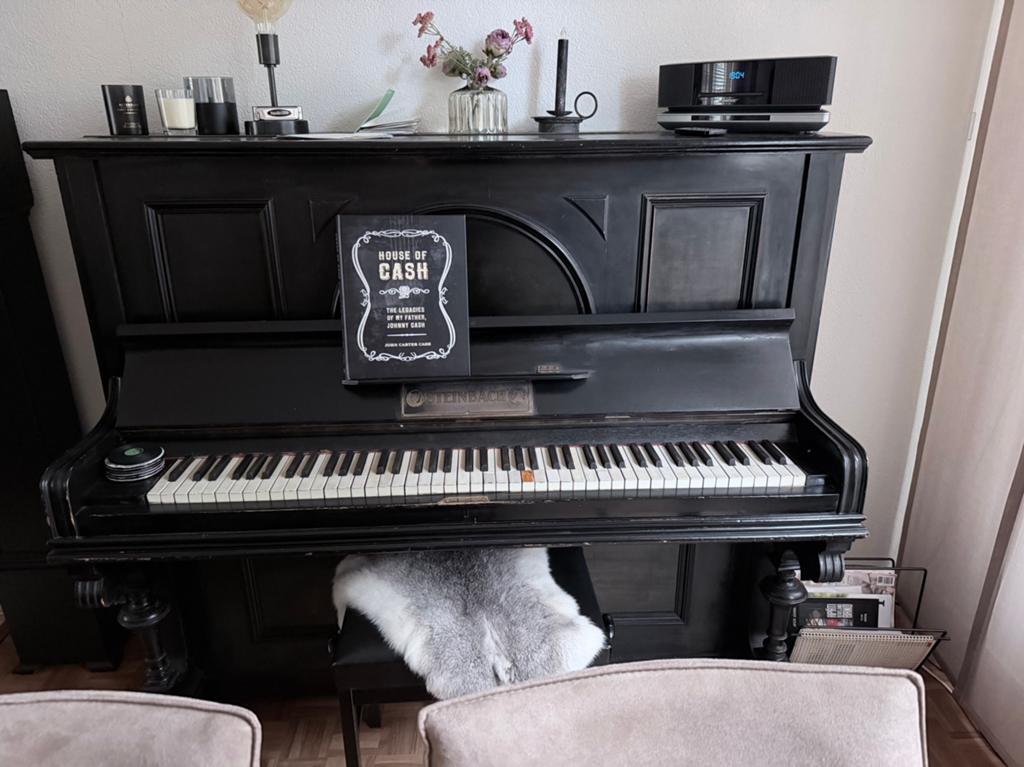 Piano met kruk, Ophalen, Gebruikt, Zwart, Piano