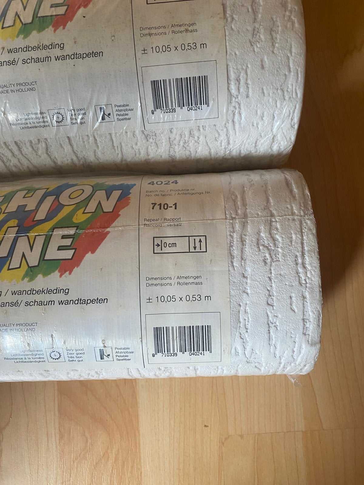 Aangeboden, Rollen behang, Ophalen
