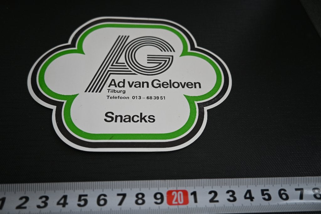 sticker Tilburg AD van GELOVEN Snacks  013-683951, Ophalen, Zo goed als nieuw