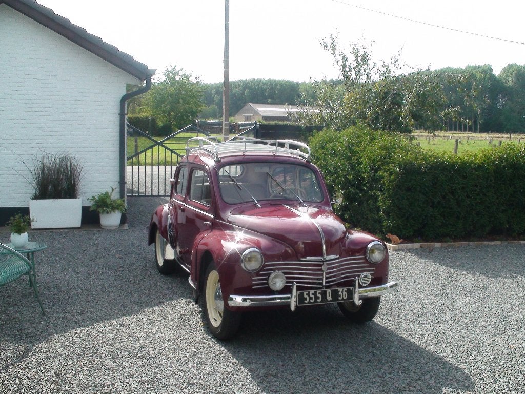 OLDTIMER RENAULT 4CV 1951, foto 3