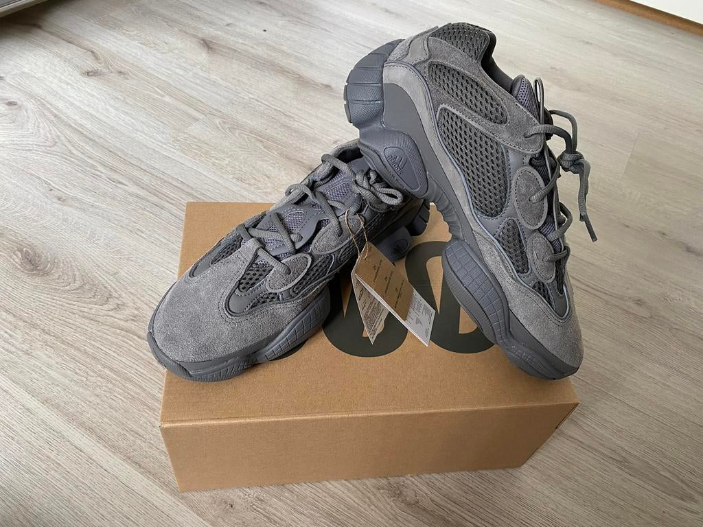 Adidas Yeezy 500 Granite, Maten: 39 1/3, 45 1/3, Kleding | Heren, Schoenen, Ophalen, Overige kleuren, Nieuw, Sneakers of Gympen