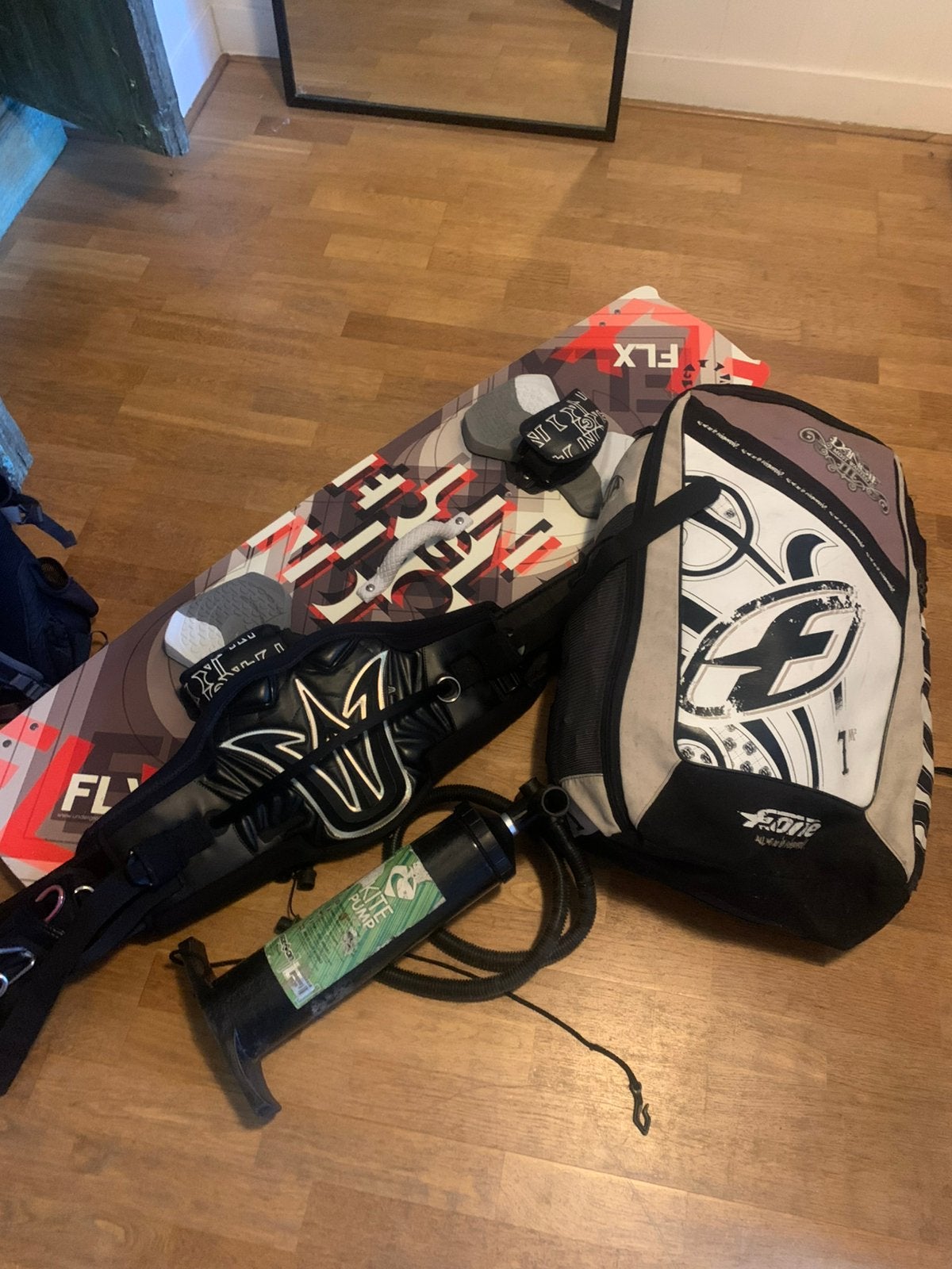 Complete kiteset, Gebruikt, Kitesurf-set, Twintip, 9 m²