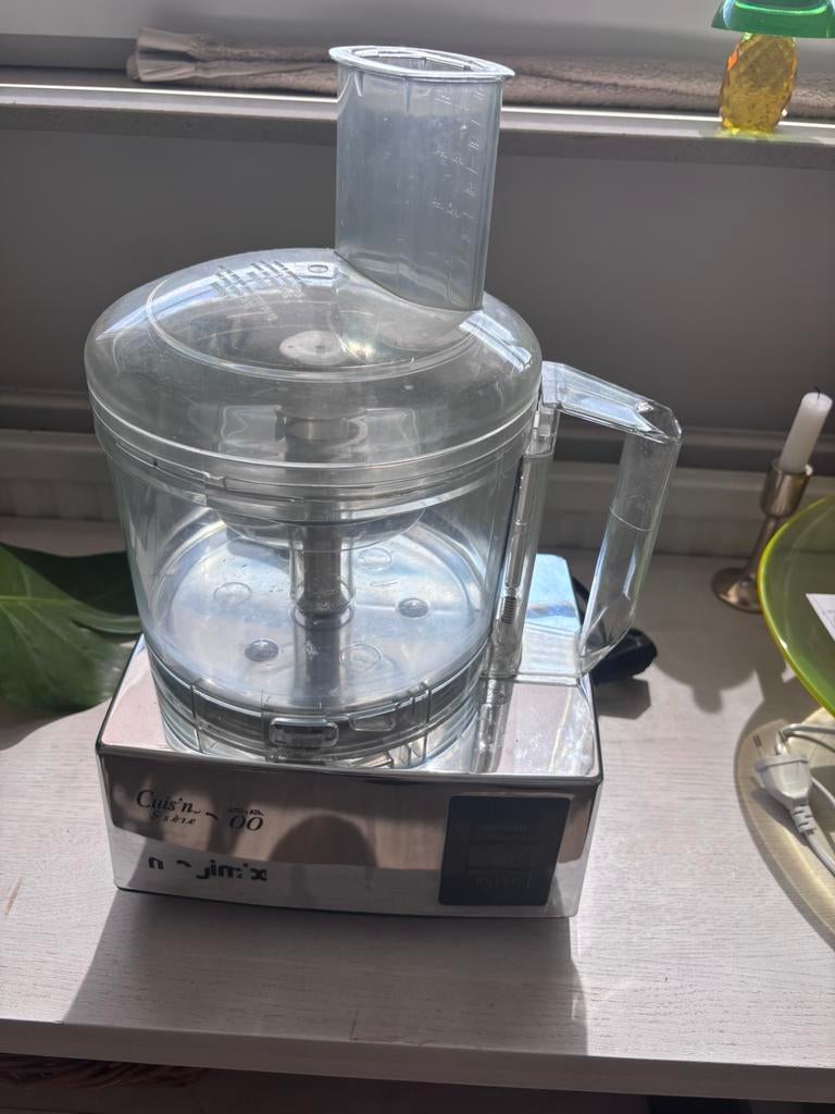 Magimix 5100 Cuisin' foodprocessor met veel toebehoren, 3 tot 4 liter, Ophalen, Gebruikt, 2 snelheden