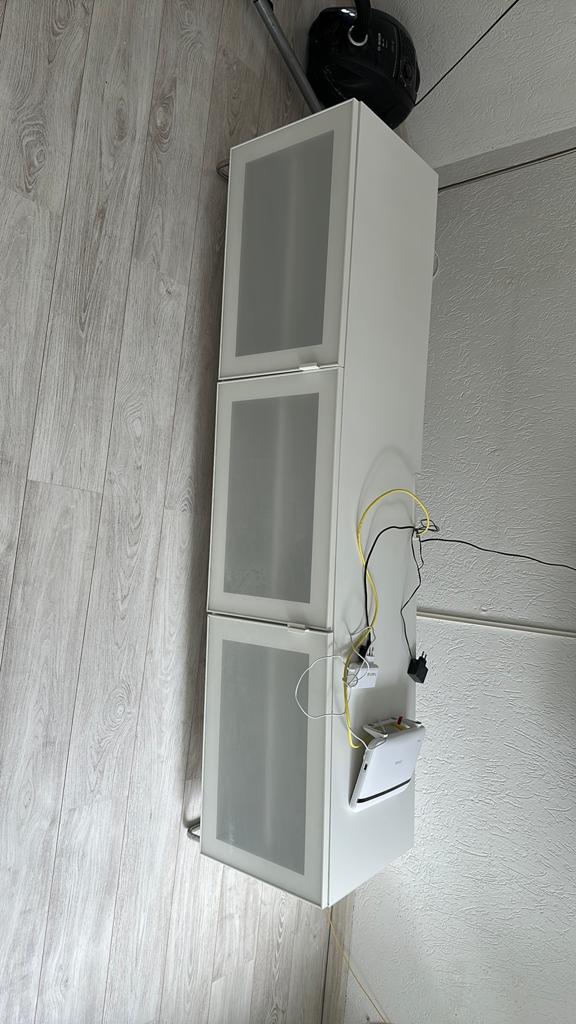 Ikea tv meubel gratis meenemen, Ophalen of Verzenden