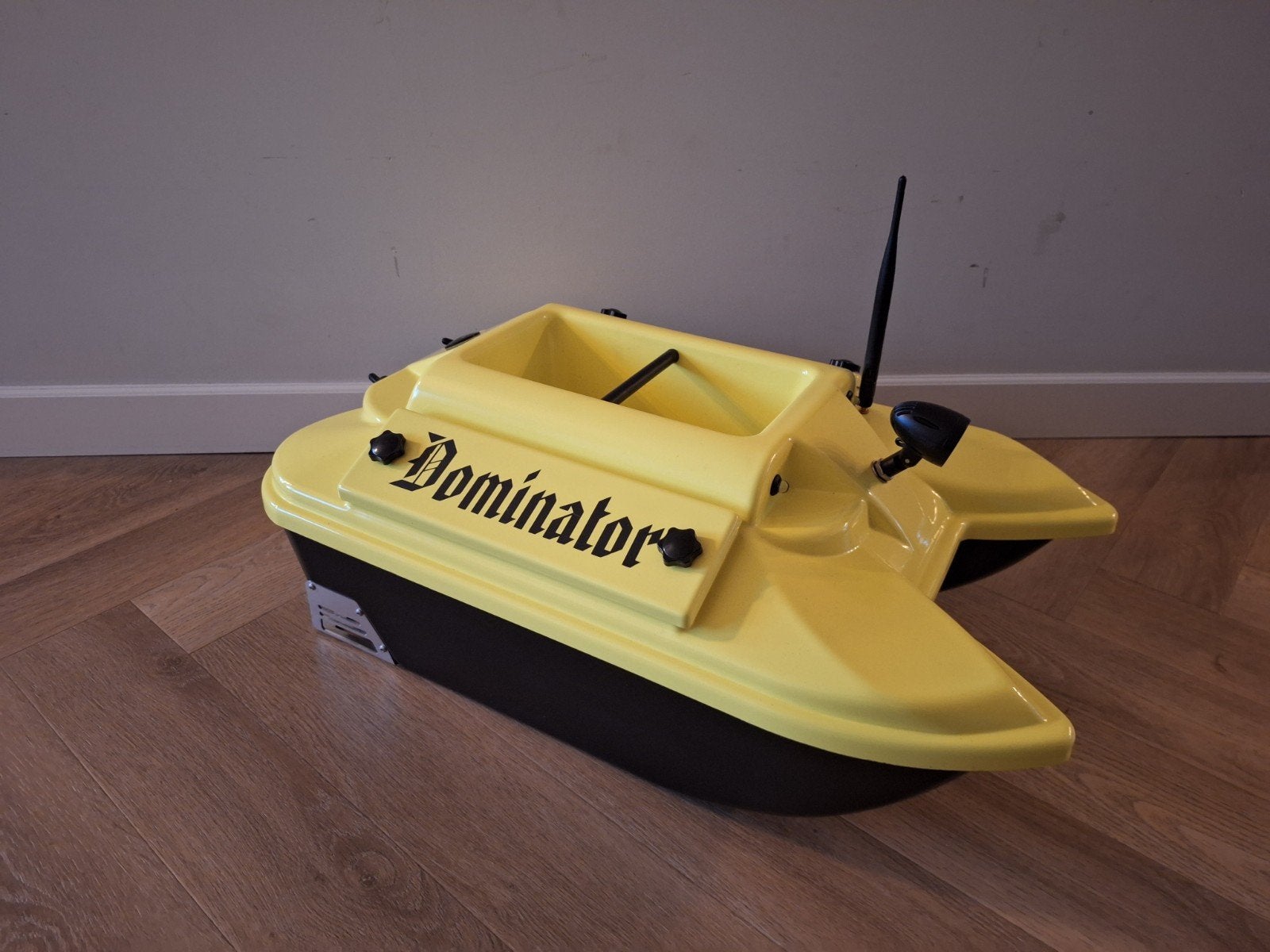 Dominator voerboot Toslon TF520, Ophalen, Overige typen