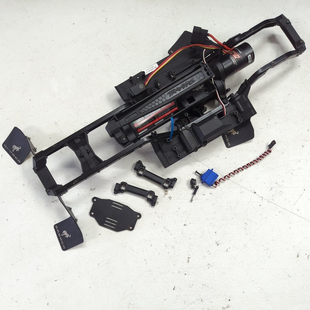 Traxxas TRX-4 chassis, Fusion brushless en 2-speed + servo, Elektro, Gebruikt, Ophalen of Verzenden, Schaal 1:10