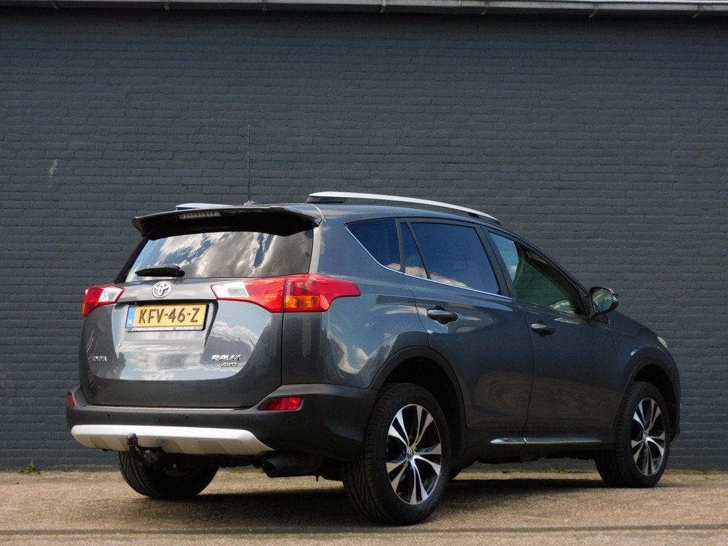 Toyota RAV4 2.0 Style 4WD 1e EIGENAAR! DEALER ONDERHOUDEN! C, Auto's, Automaat, Euro 5, 15 km/l, Gebruikt