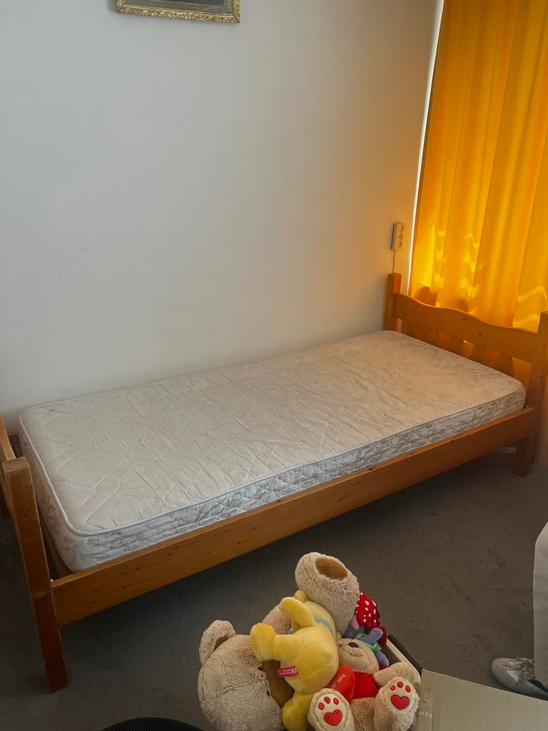 Eenpersoonsbed incl matras, Ophalen, 90 cm, Eenpersoons, Zo goed als nieuw