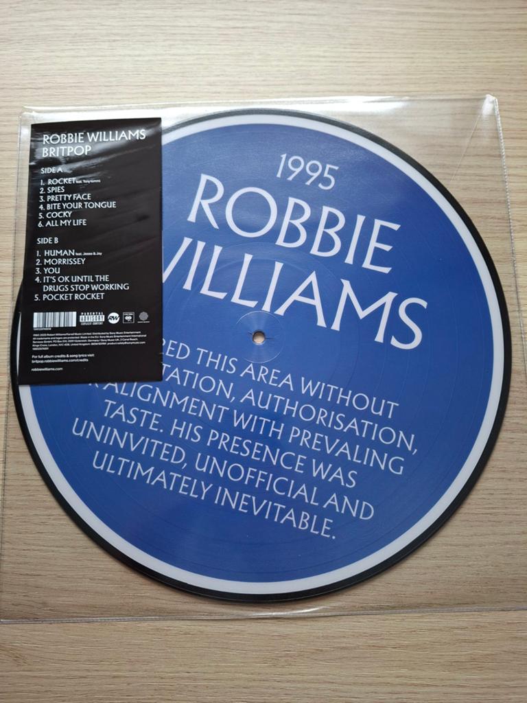 Robbie Williams - BRITPOP “Blue Plaque” Vinyl Edition, Ophalen of Verzenden, Nieuw in verpakking, Overige formaten