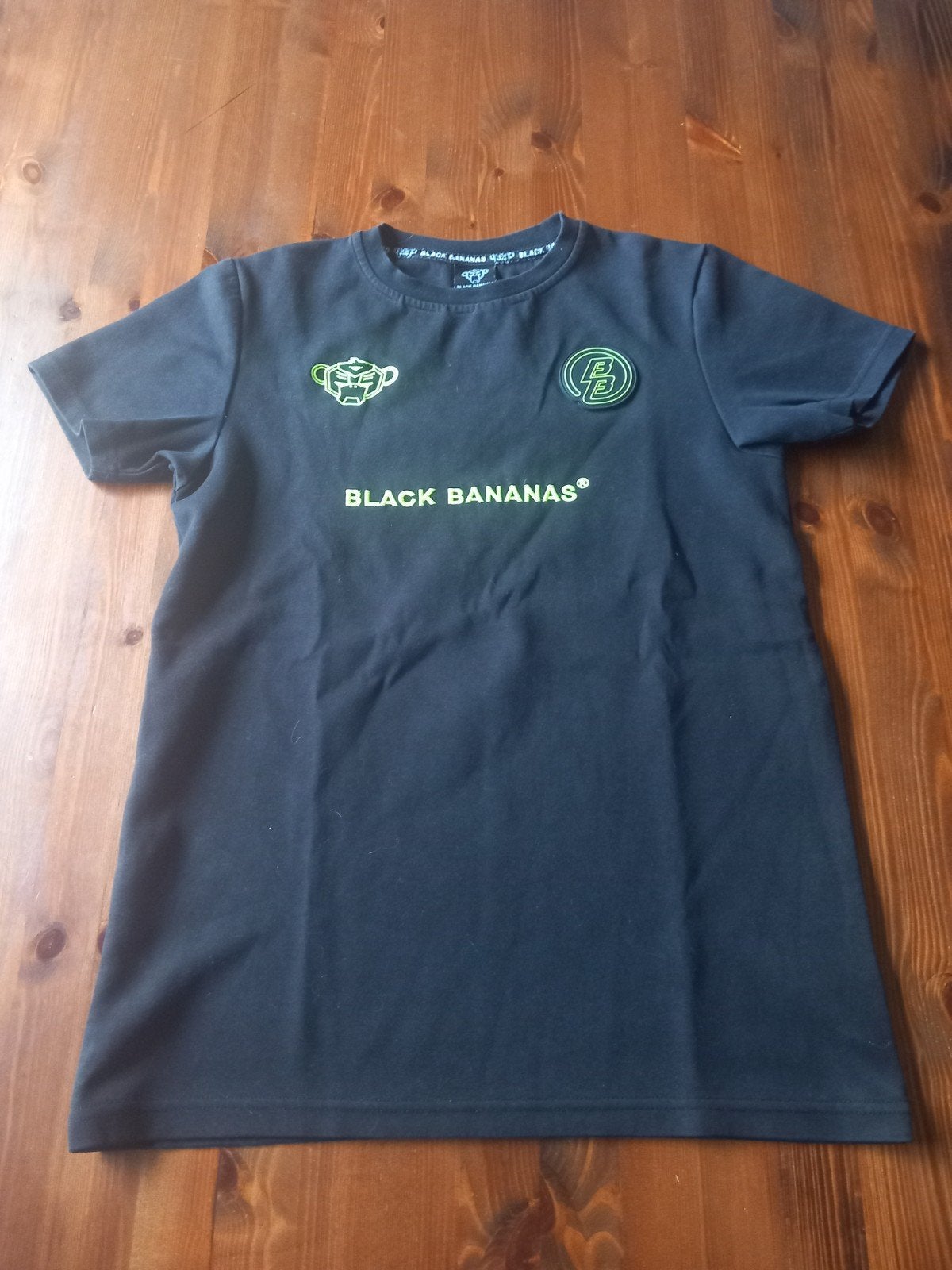 Black Bananas T-shirt - Zwart met neon details, Zwart, Ophalen of Verzenden, Zo goed als nieuw, Black Bananas