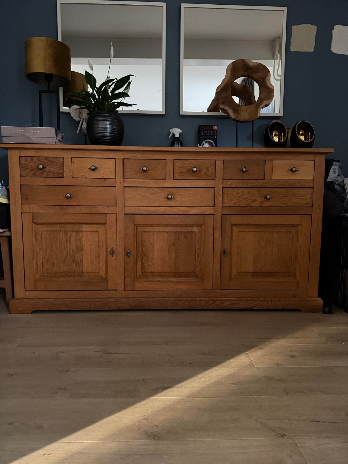Massief eiken dressoir met veel opbergruimte, Ophalen, 150 tot 200 cm, Eikenhout, Zo goed als nieuw