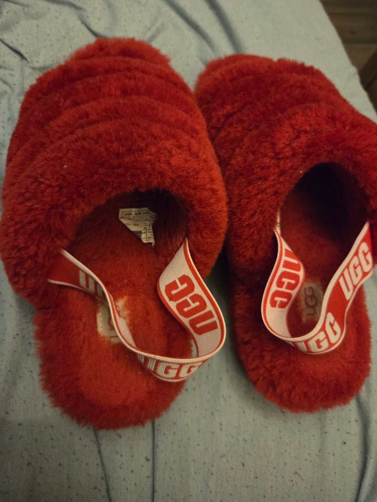 Uggs warme pantofels maat 39, Ophalen, Nieuw, Bruin, Snowboots