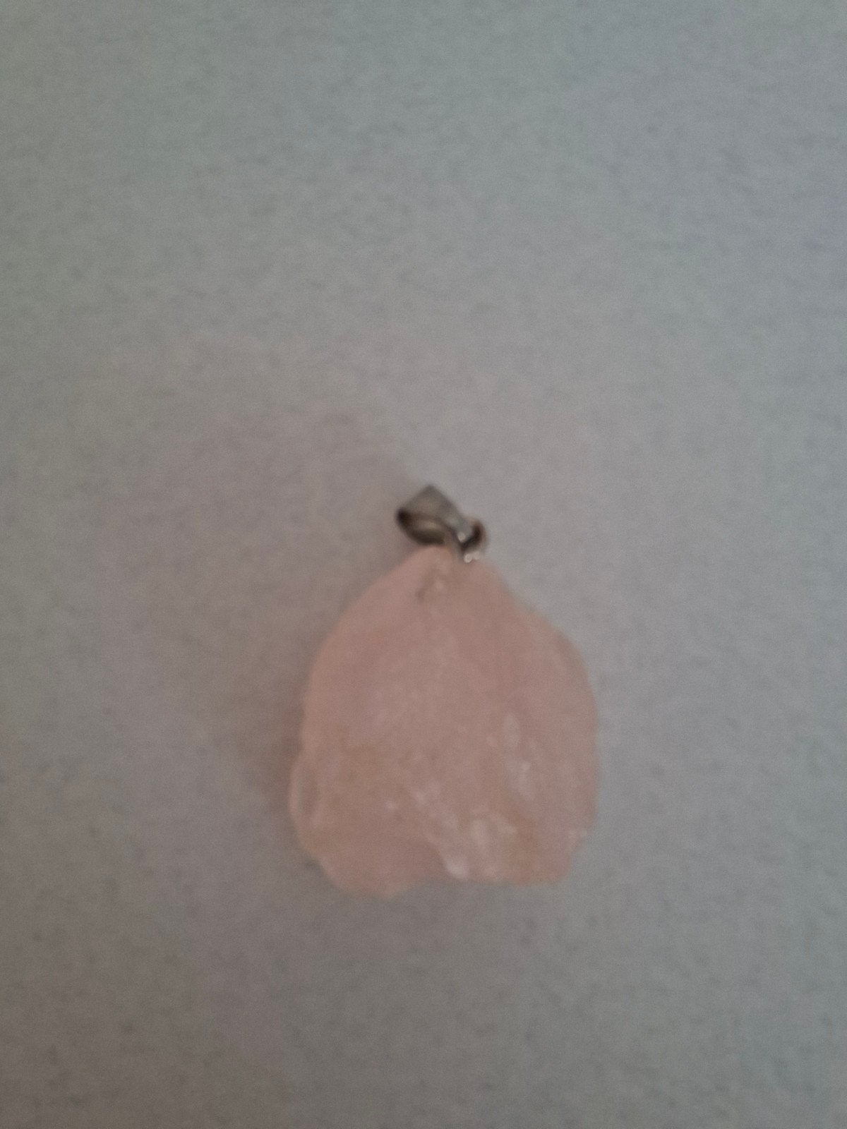 Rozenkwarts hanger nieuw, Sieraden, Tassen en Uiterlijk, Kettinghangers, Overige voorstellingen, Ophalen of Verzenden, Zo goed als nieuw
