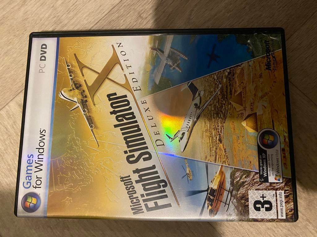 Microsoft Flight Simulator X Deluxe Edition PC DVD, Online, 1 speler, Ophalen of Verzenden, Zo goed als nieuw