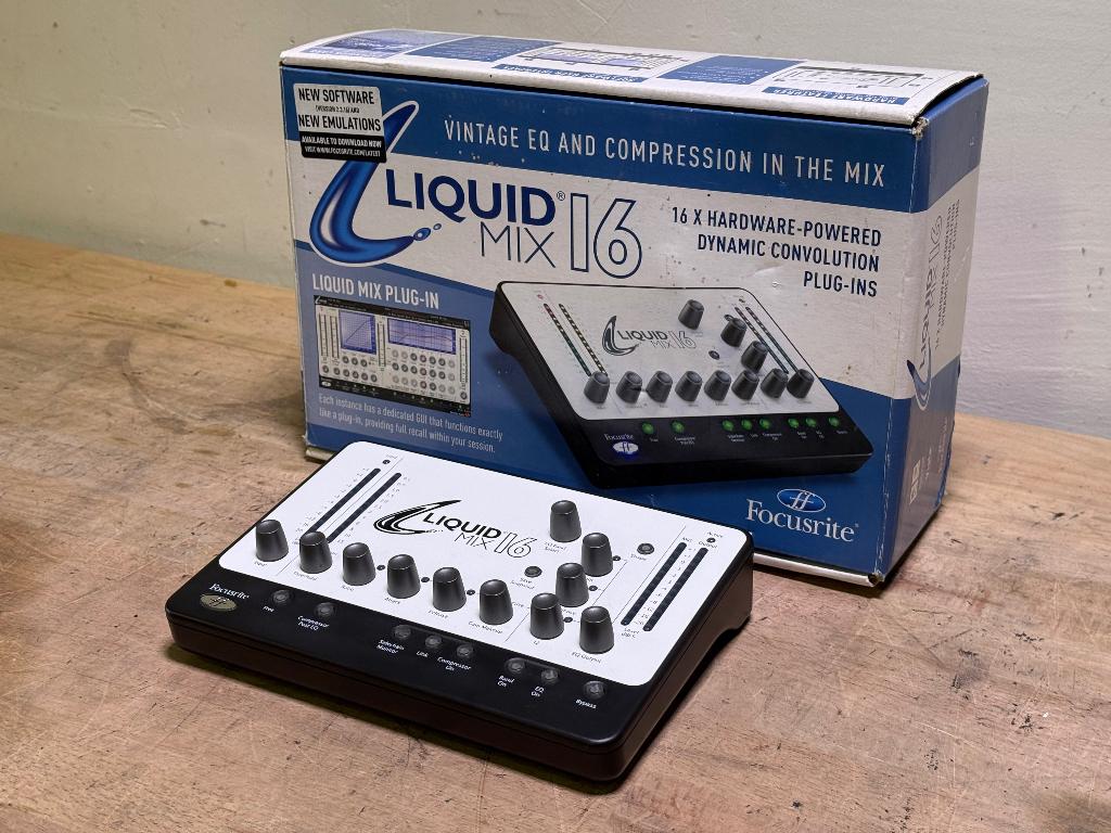 Focusrite Liquid Mix 16 audio interface, Ophalen of Verzenden, Gebruikt, Audio
