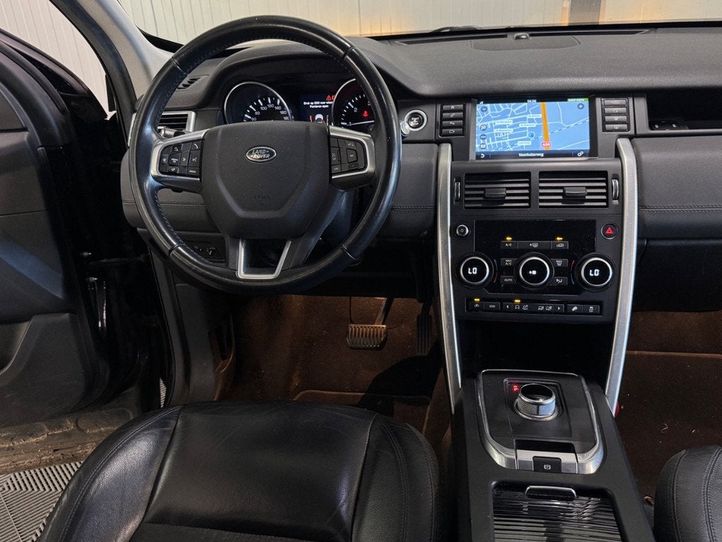 Land Rover Discovery Sport 2.0 TD4 | SE 4x4 | Leer | Navi |, Auto's, Land Rover, Automaat, Gebruikt, Euro 6, Discovery Sport