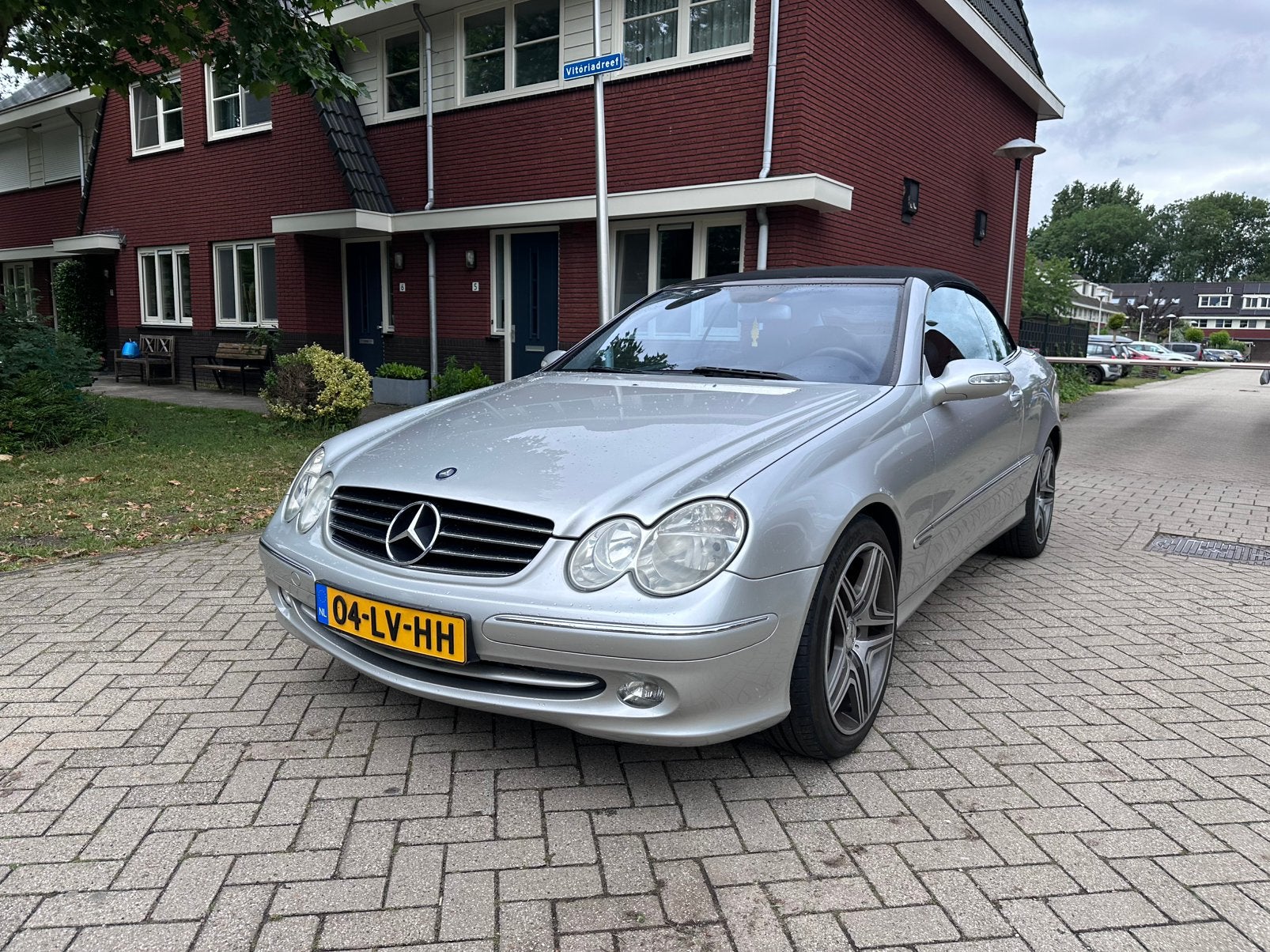 Mercedes-Benz CLK 1.8 Clk200 Kompr Cabriolet AUT 2003 Grijs, Auto's, Automaat, Achterwielaandrijving, Zwart, 4 cilinders