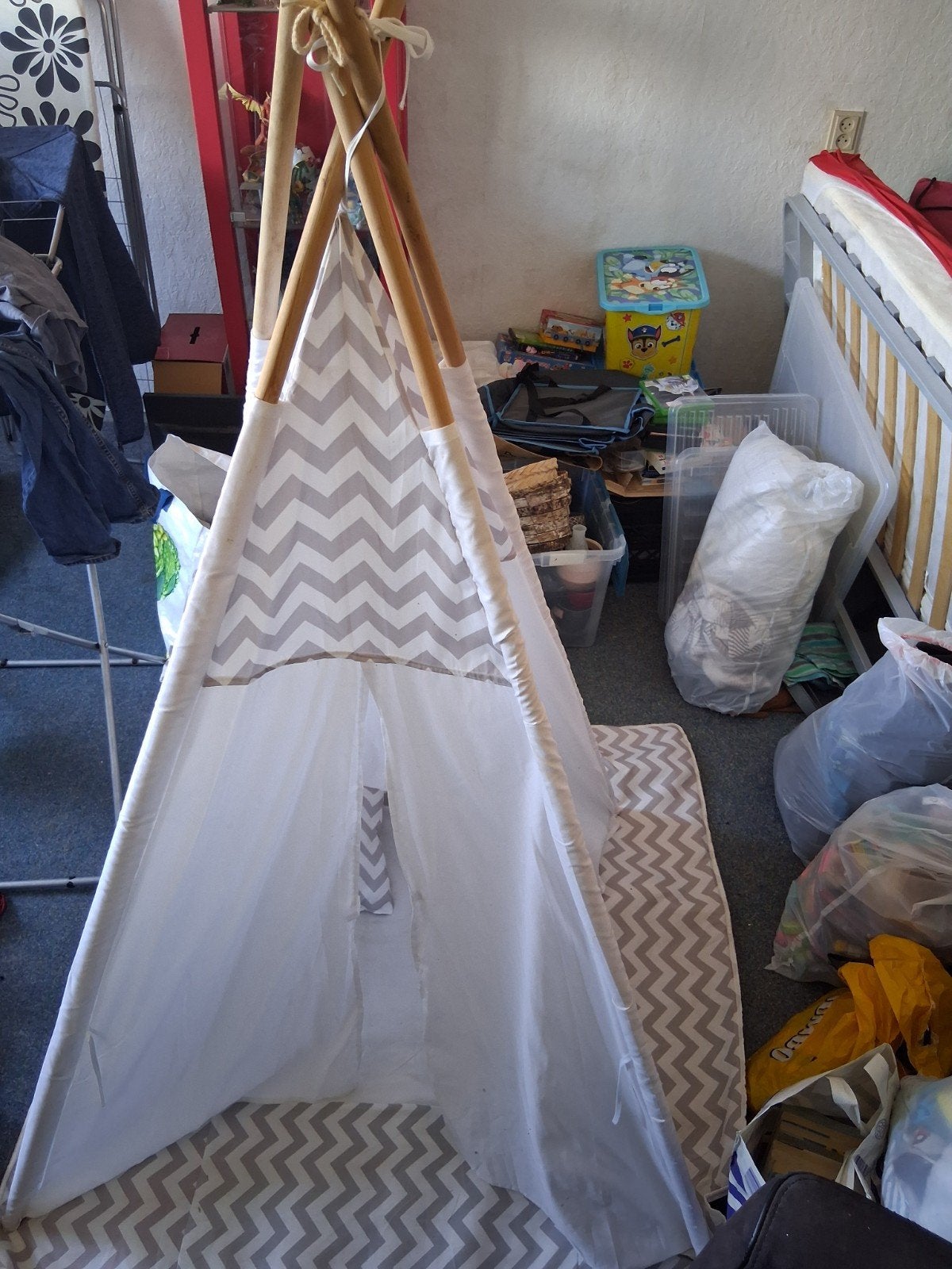 Kinder tipi tent met kussens - Grijs/Wit zigzag, Ophalen, Gebruikt
