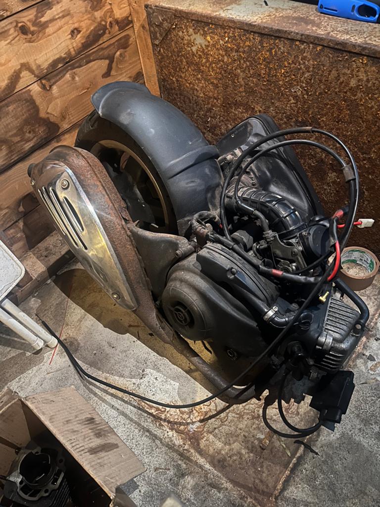 Piaggio/Vespa 4T 2V 50cc motorblok, Ophalen of Verzenden, Nieuw