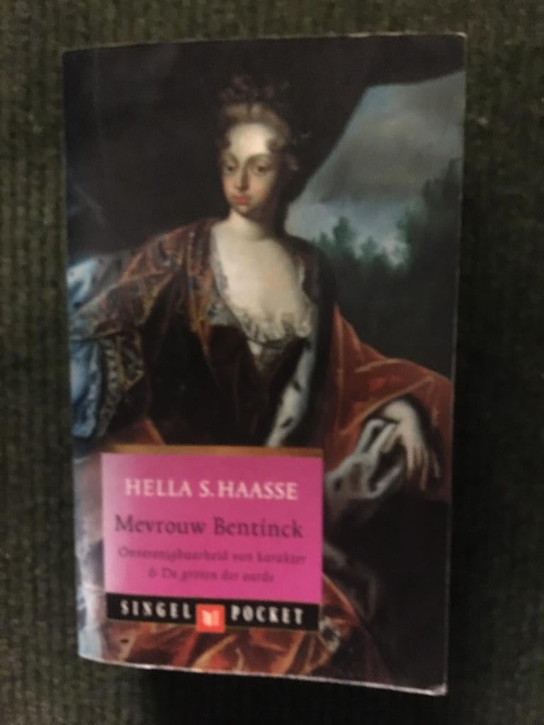Mevrouw Bentinck ; door Hella S. Haase, Boeken, Ophalen of Verzenden, Gelezen, Hella S. Haase