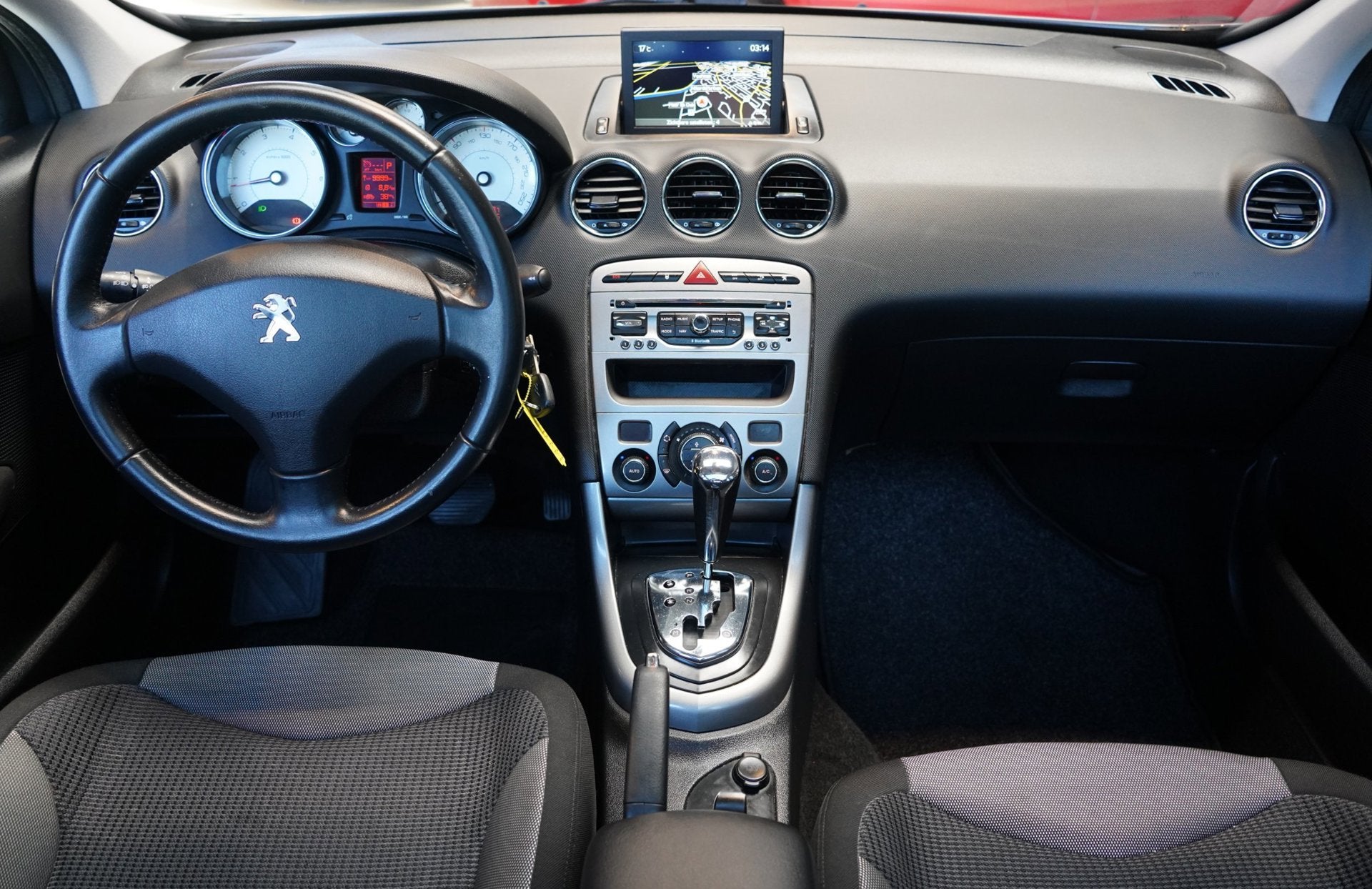 Peugeot 308 1.6 VTi Active | AUTOMAAT | AIRCO | CRUISE | PDC, Euro 5, Stof, Gebruikt, 4 cilinders