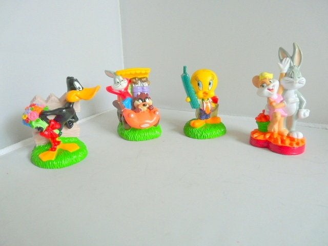 Looney Tunes 1999 # 4 stuks 8-10 cm, Ophalen of Verzenden, Looney Tunes, Zo goed als nieuw, Beeldje of Figuurtje