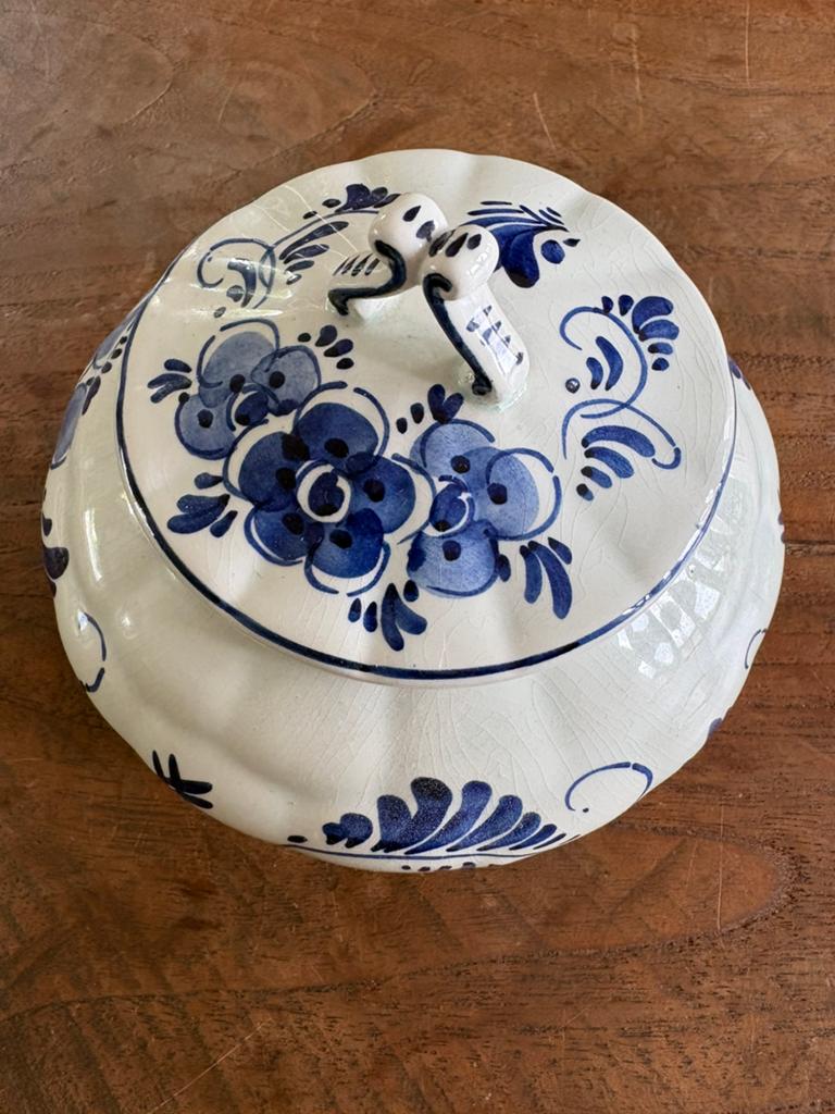 Delfts Blauw handgeschilderd schaaltje met deksel, Ophalen of Verzenden
