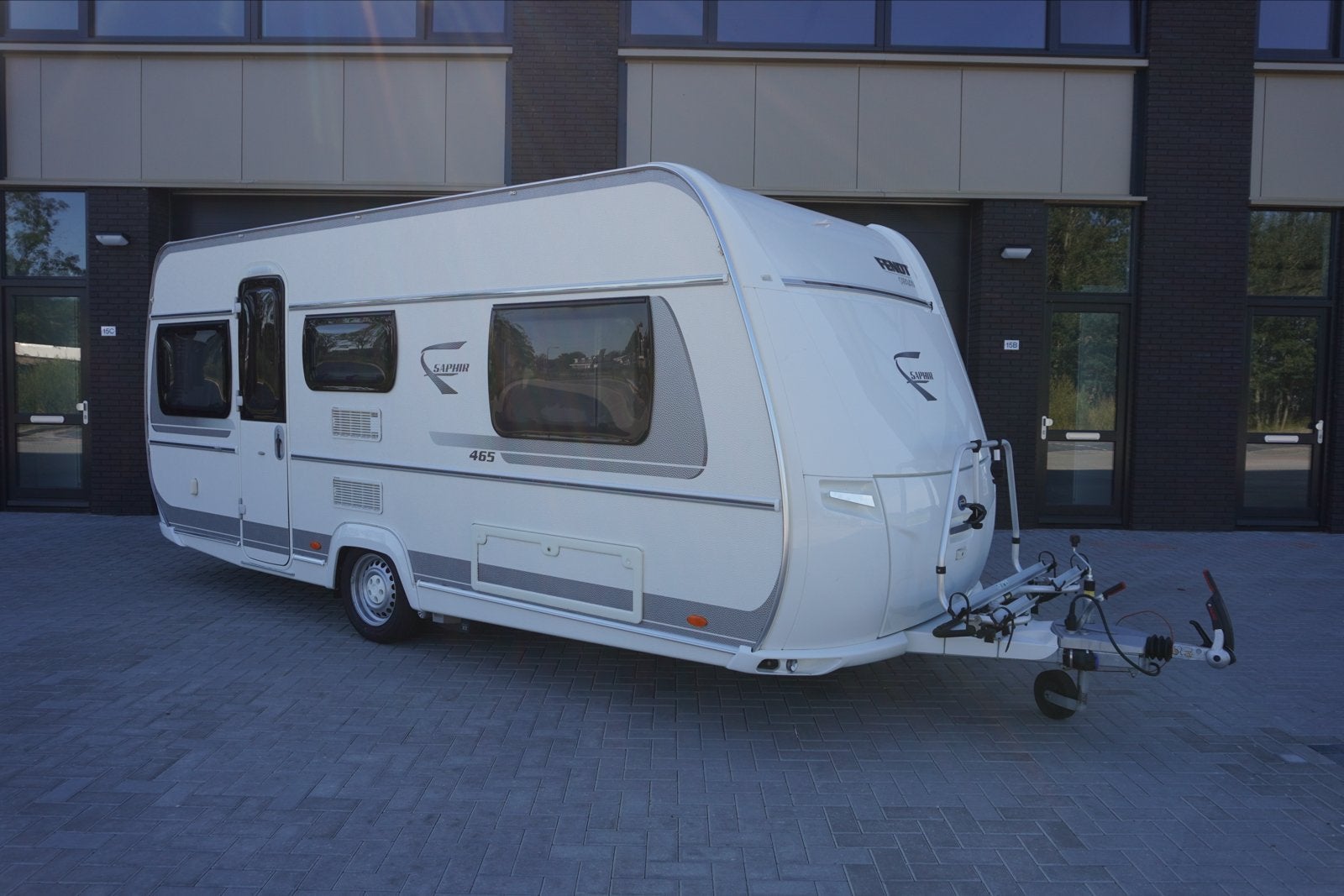 Fendt Saphir 465 TG 2015 - Enkele bedden / Mover / Voortent, Caravans en Kamperen, Caravans, Rondzit, Particulier, Ringverwarming