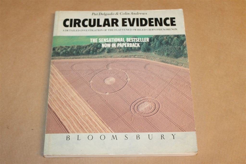 Circular Evidence — Graancirkels Engeland [EN], Boeken, Geschiedenis | Wereld, Gelezen, Europa, Ophalen of Verzenden