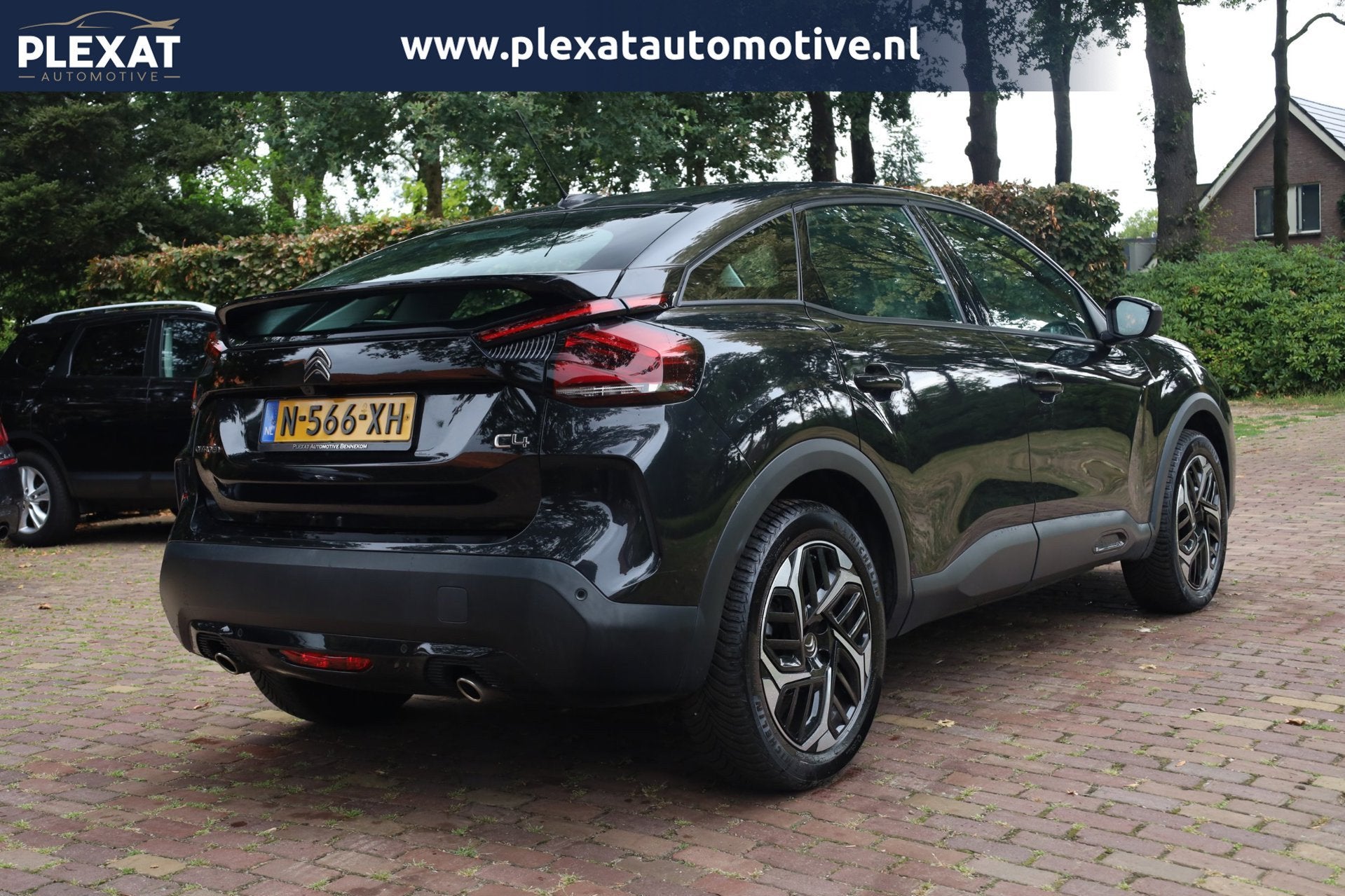 Citroen C4 1.2 Puretech Business Plus | Carplay | Head-Up |, Auto's, Voorwielaandrijving, Dealer onderhouden, Stof, Gebruikt