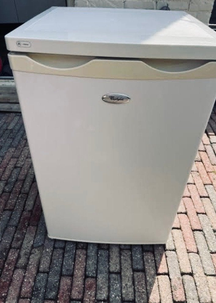 Whirlpool tafelmodel vriezer met 4 laden, Gebruikt, Minder dan 60 cm, Energieklasse A of zuiniger, Vrijstaand