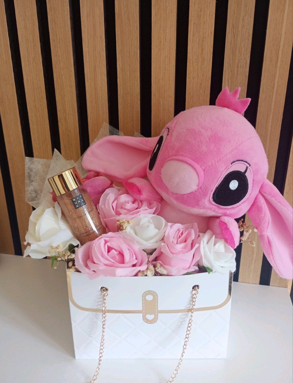 Stitch Cadeau Tas met Bloemen & Rituals Product, Ophalen of Verzenden, Nieuw, Versiering