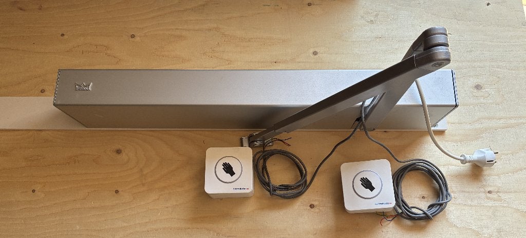 Te koop 4 stuks Dorma draaideurautomaten, Ophalen of Verzenden, Gebruikt, IJzer, Overige typen