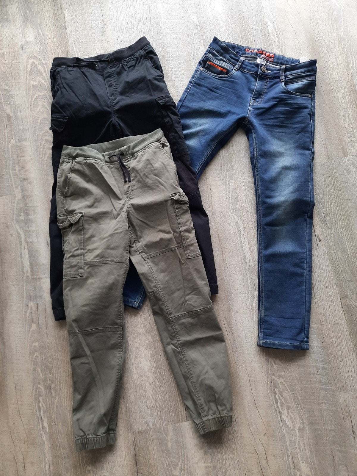 3 broeken maat 158, 2 cargo en 1 spijkerbroek, Kinderen en Baby's, Ophalen of Verzenden, Zo goed als nieuw, Maat 158