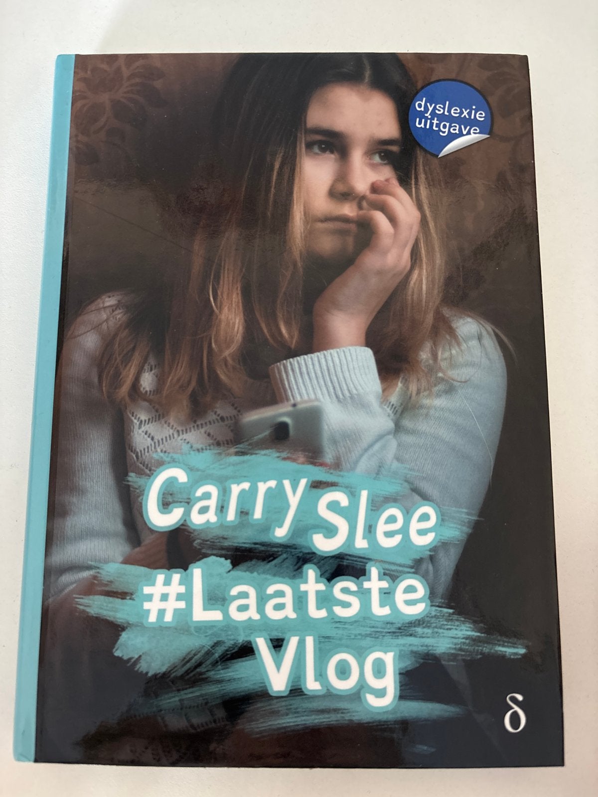 Carry Slee - #Laatste Vlog (dyslexie uitgave), Boeken, Ophalen of Verzenden, Zo goed als nieuw, Fictie