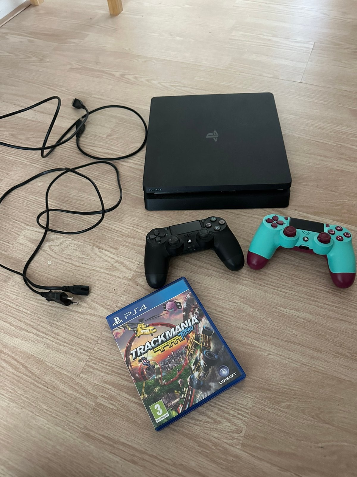 Playstation 4 met 2 controllers en spel, Ophalen, Zo goed als nieuw, Met 2 controllers, Original