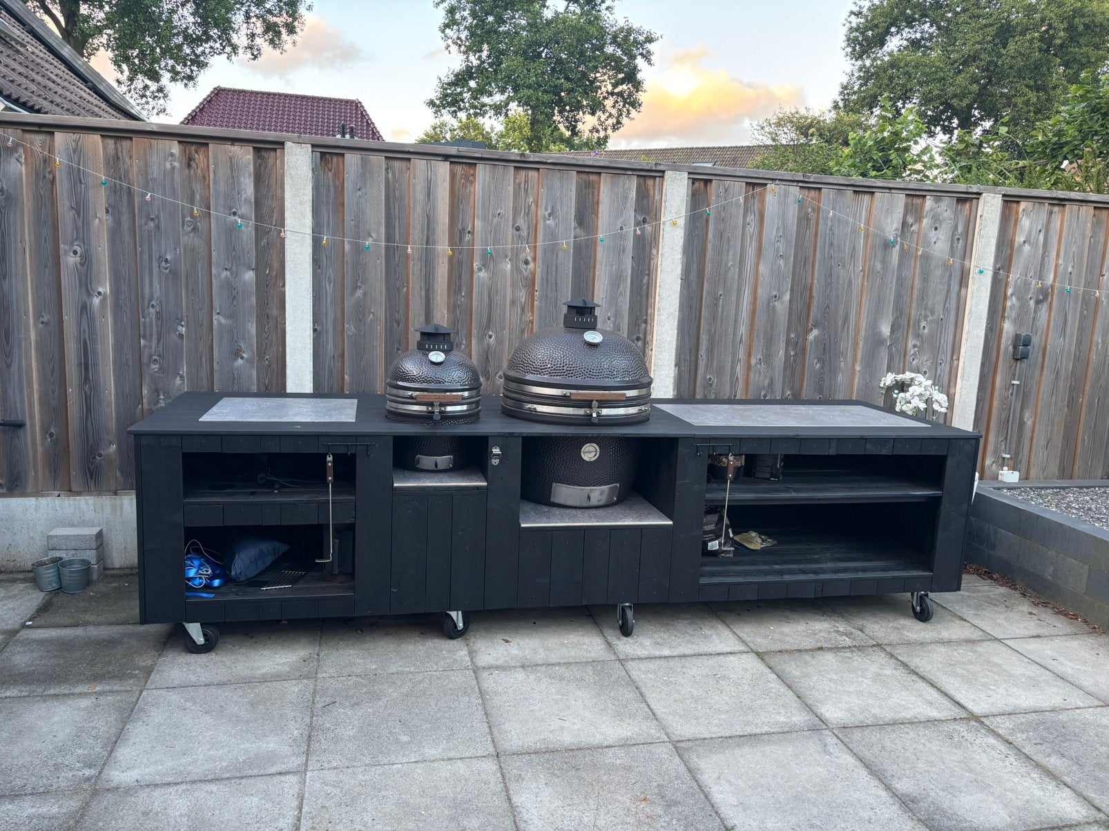 Zelfgemaakte buitenkeuken met kamado-uitsparing, Ophalen of Verzenden, Nieuw, Houtskool, Vrijstaand