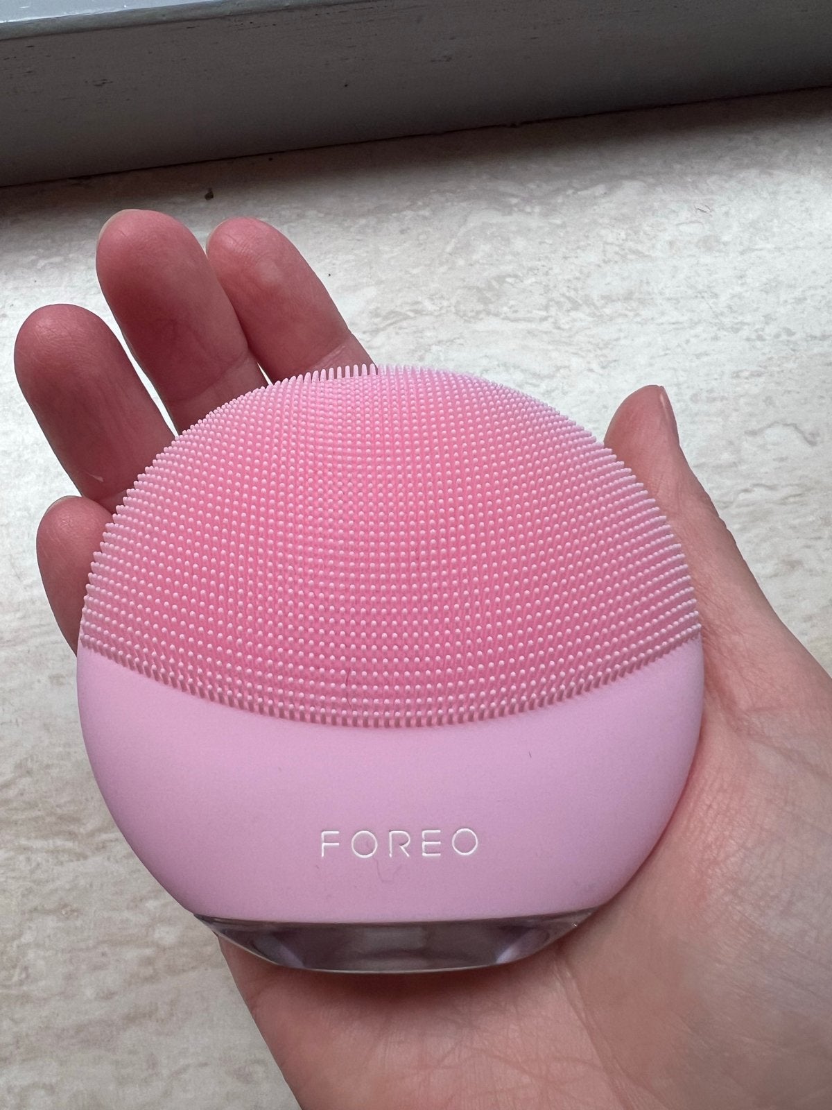 FOREO Luna Mini 2 Gezichtsreinigingsborstel Roze, Ophalen of Verzenden, Zo goed als nieuw, Gehele gezicht, Reiniging