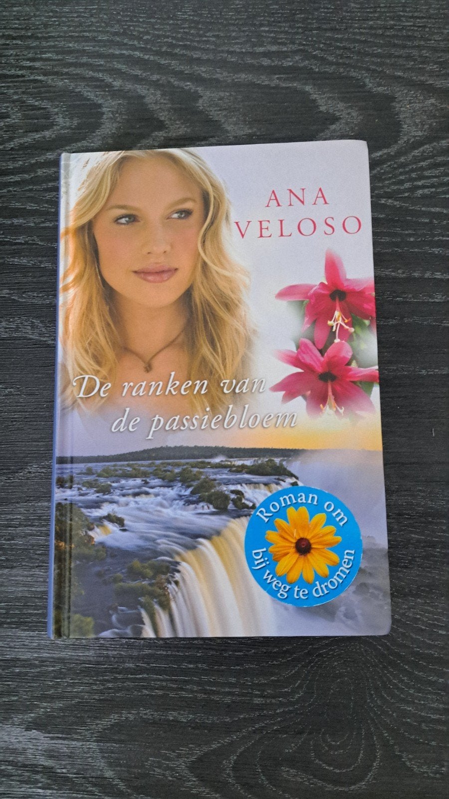 Ana Veloso - de ranken van de passiebloem, Ophalen of Verzenden, Zo goed als nieuw, Ana Veloso