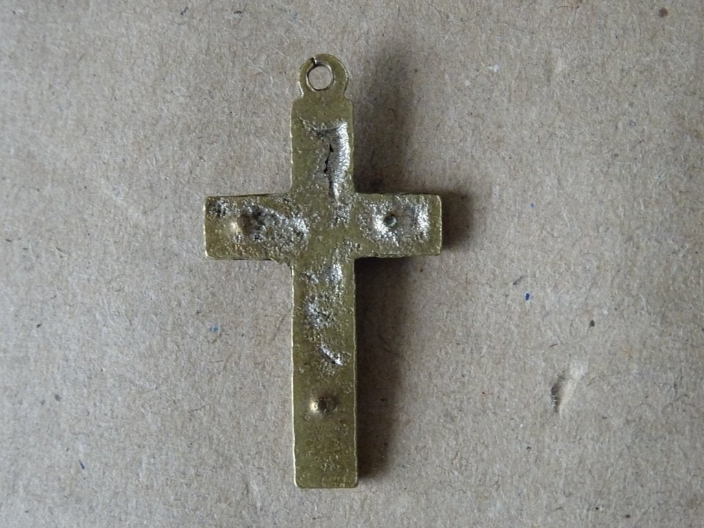 Antiek kruisje kruisbeeld medaillon ingelegd hout 9eu p stuk, Ophalen of Verzenden
