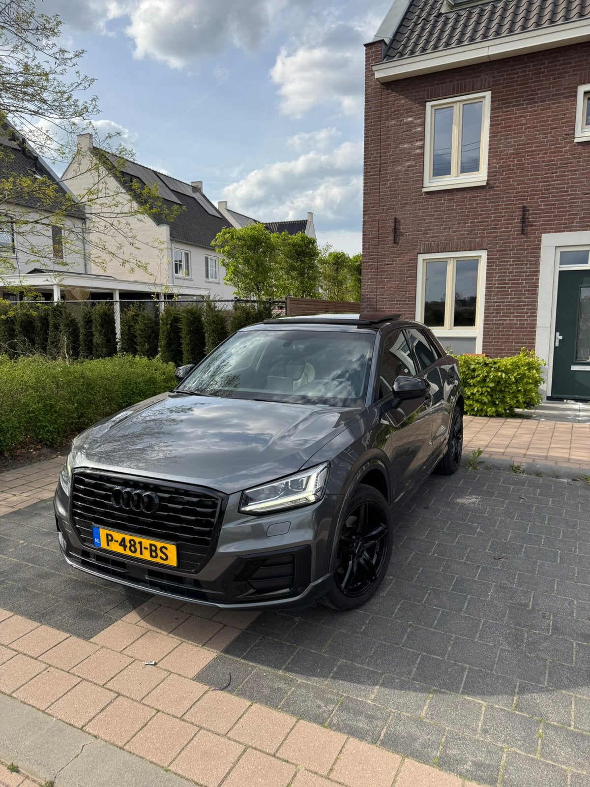 Audi Q2 1.4 Tfsi CoD 150pk S Tronic 2017 Grijs, Auto's, Audi, Q2, 4 cilinders, 1395 cc, 19 km/l