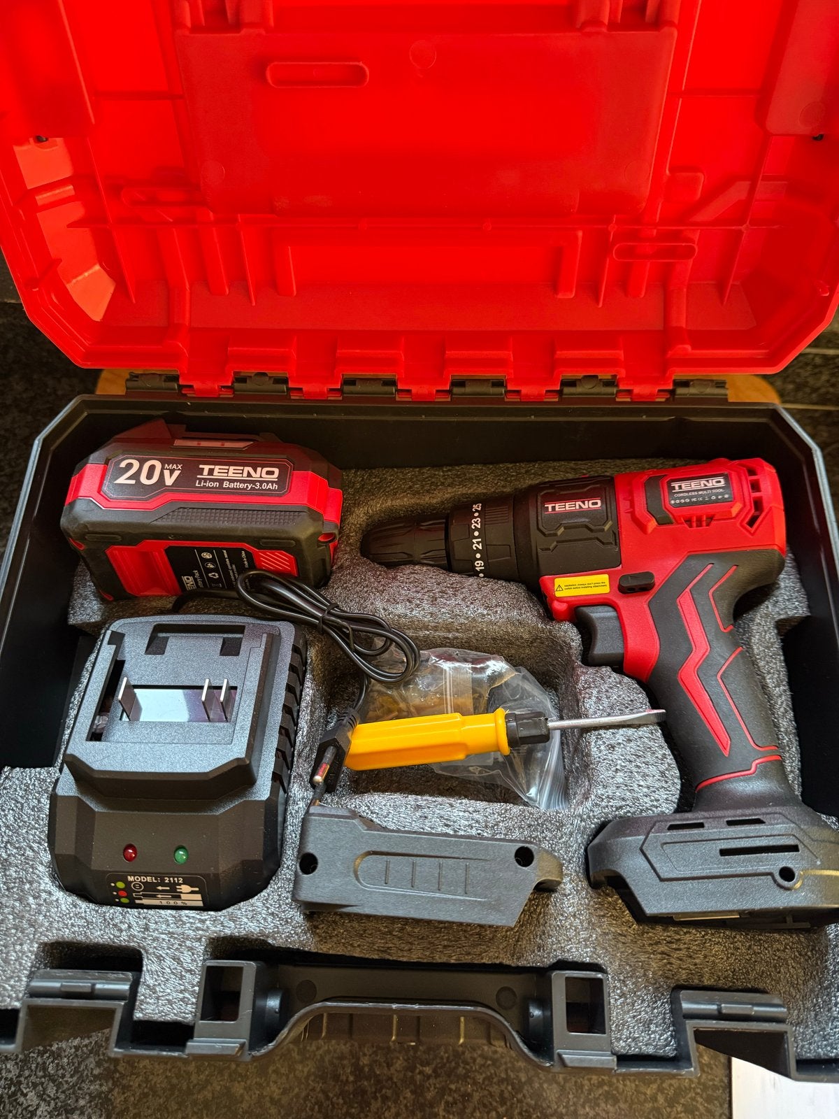 TEENO T-DYB-8+1 Accu Multitool - Boor, Zaag, Schuurmachine, Ophalen, Variabele snelheid, Nieuw, Boor- en Schroefmachine