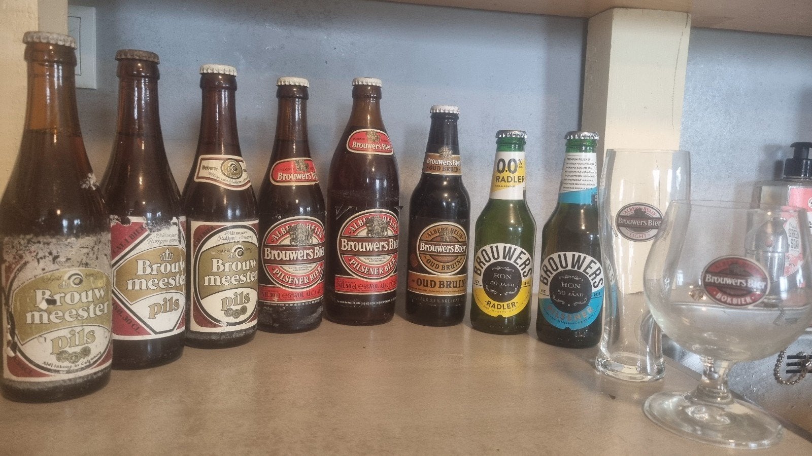 10x Brouwmeester: 2x <83/83-85/84/86/92/2x20 + 2x glas, Ophalen of Verzenden, Zo goed als nieuw, Flesje(s), Overige merken