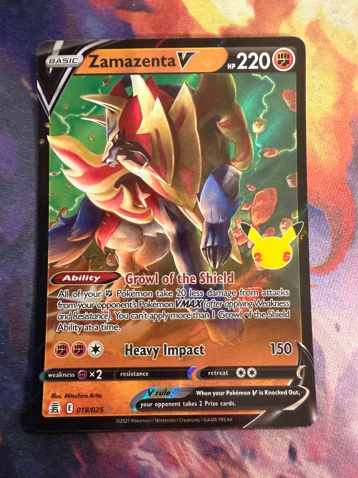 Pokemon ZAMAZENTA V Rare 018/025 (SWSH Celebrations), Hobby en Vrije tijd, Verzamelkaartspellen | Pokémon, Verzenden, Zo goed als nieuw