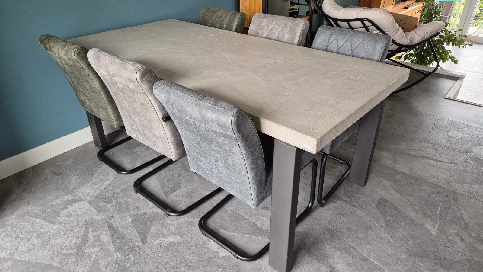 Industriële Betonlook Eettafel 190x90cm - 6 Personen, Huis en Inrichting, Tafels | Eettafels, Ophalen, Gebruikt, Overige materialen
