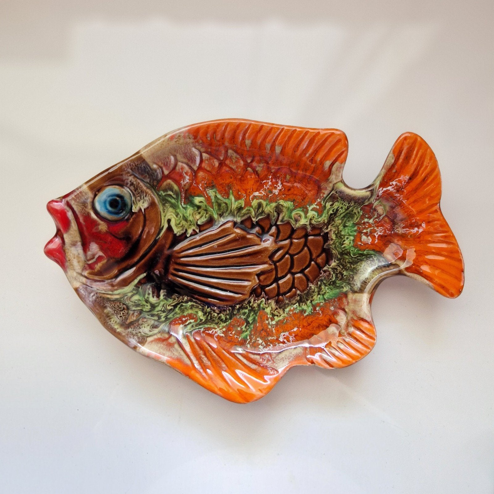 vintage keramieken schaal Vallauris vis schaal  retro oranje, Ophalen of Verzenden